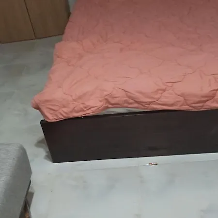 Amazing 10 Minutes Walk Cente Apartman *